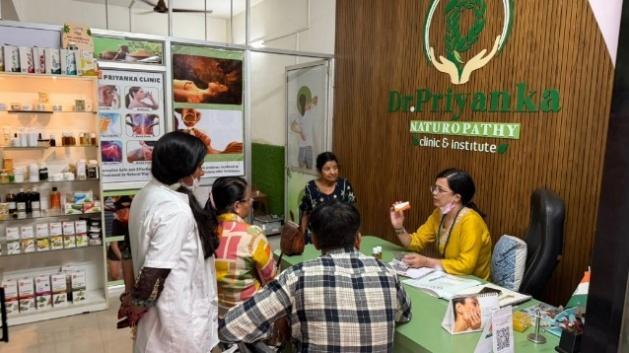 Blood sample collection and counseling at V Pathology