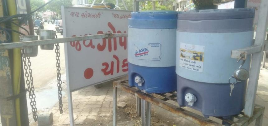 Rotary drinking water dispenser at Gopal Chowk, Rajkot